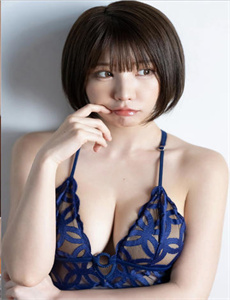 无翼鸟之穿泳衣的老妈,ie打开很慢