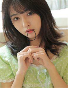 办公室的交易免费观看/寂寞男女免费版电视剧中文